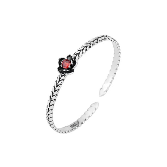925 Sterling Silver Flower Bracelet with Red Gemstone - Picture 5 of 6